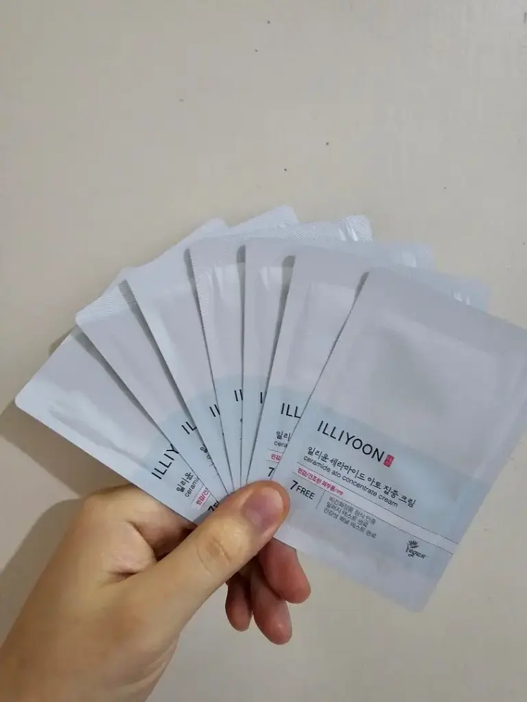 ILLIYOON Ceramide Ato Concentrate Cream (Sample)