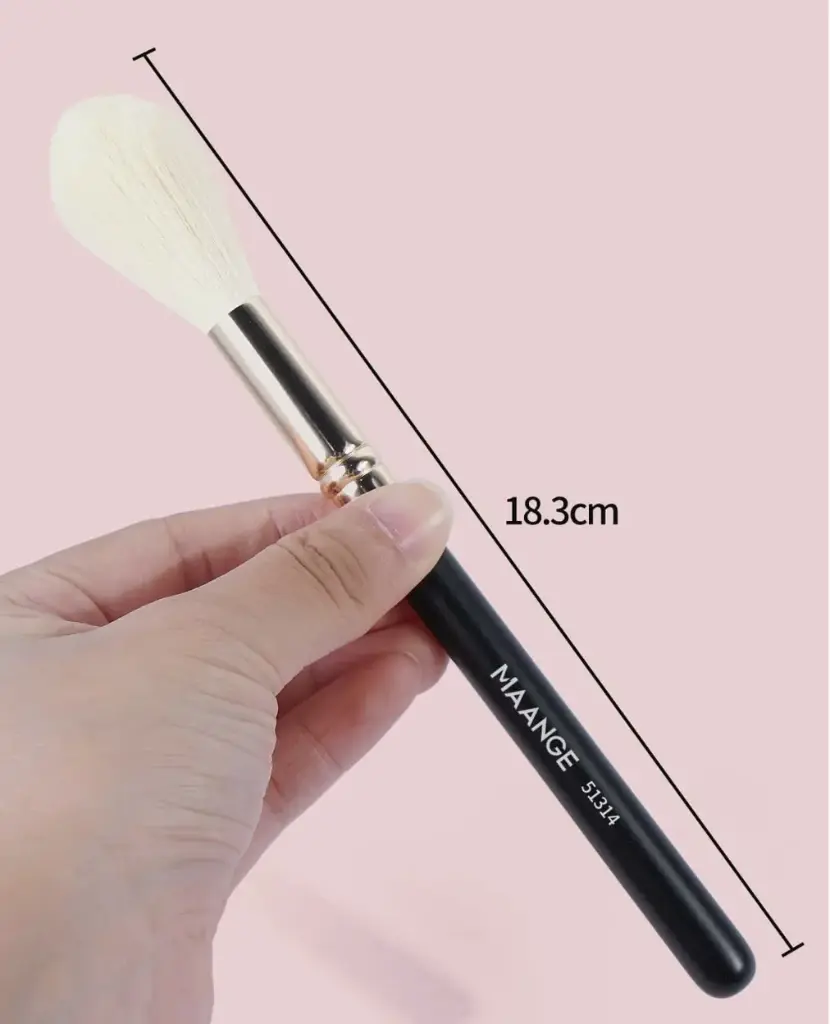 MAANGE Powder Brush