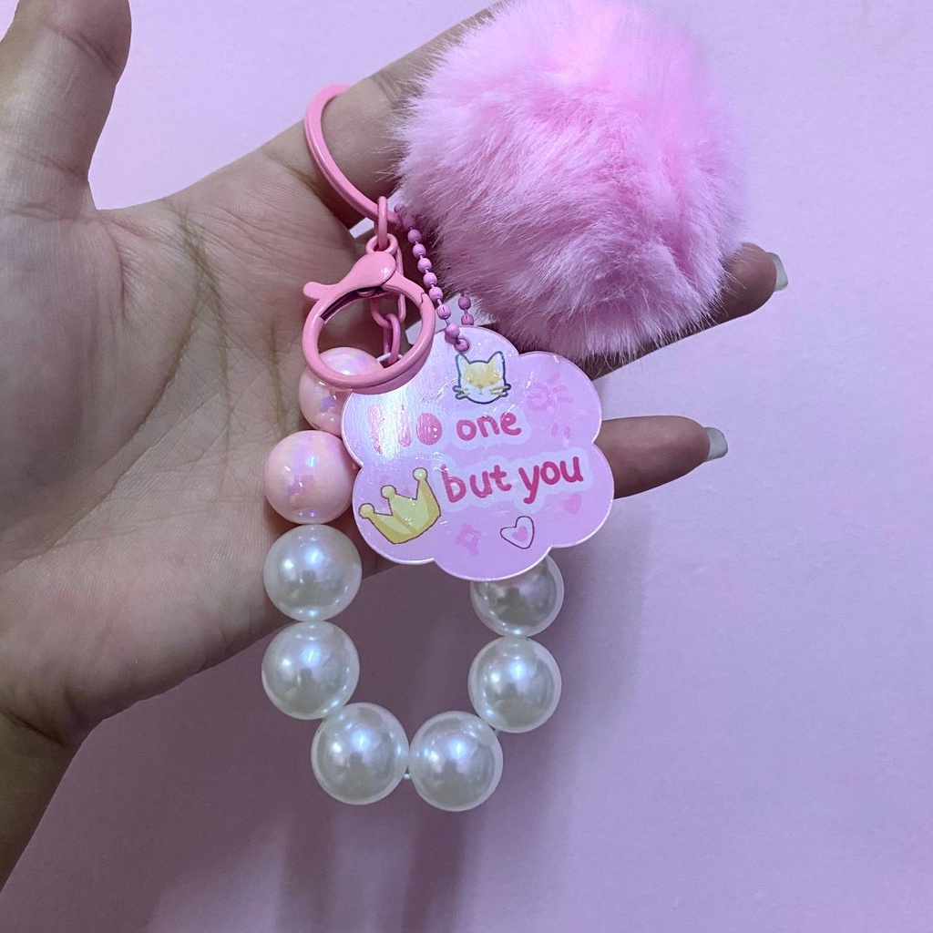 Pearl & Pom Keychain - Pink