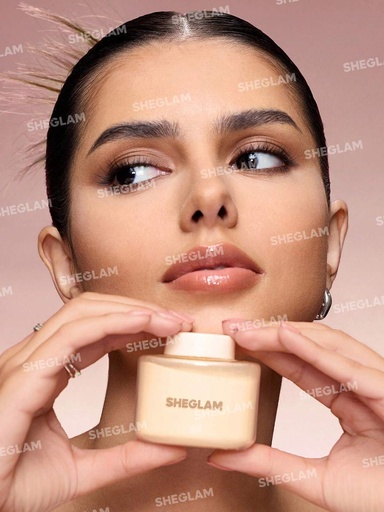 SHEGLAM Blur In A Bottle Loose Setting Powder - Banana