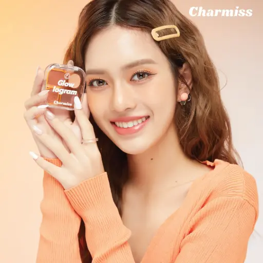 Charmiss Glowlogram Eyeshadow Palette 02 Peach Energy