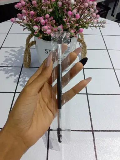 MAANGE Twin Head Eyebrow Brush